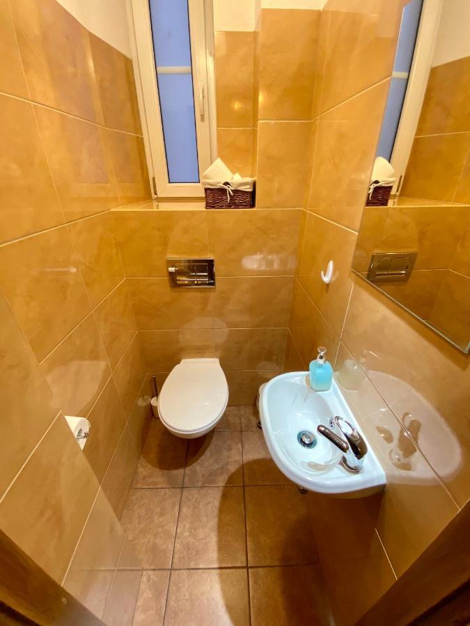 Topolove Rooms & Apartments Krasków Εξωτερικό φωτογραφία