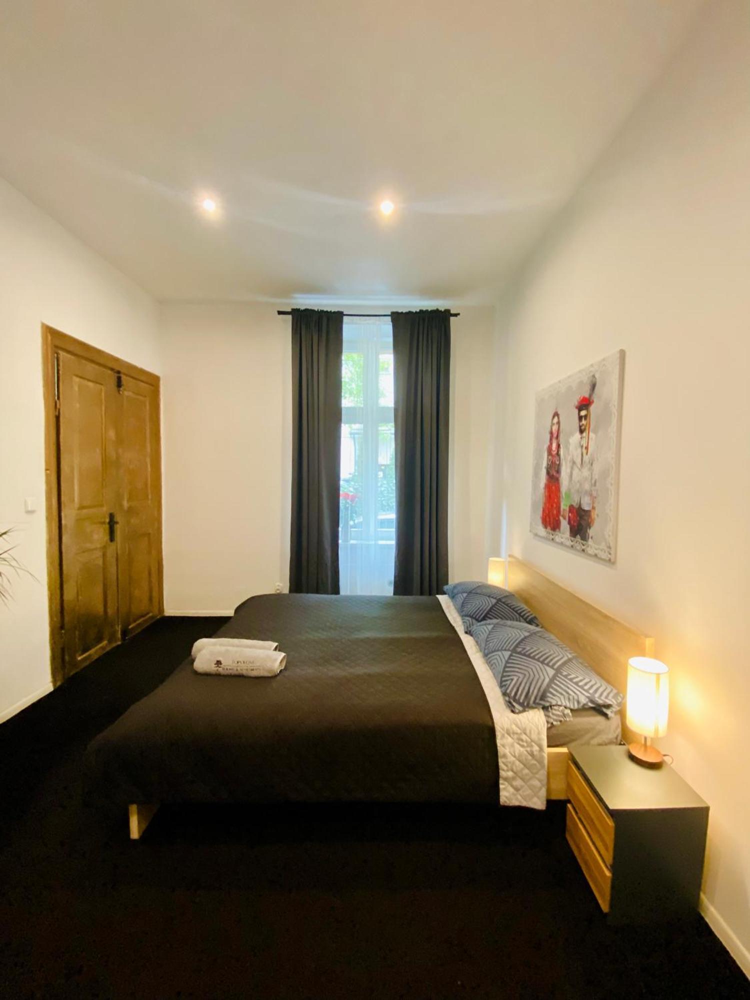 Topolove Rooms & Apartments Krasków Εξωτερικό φωτογραφία